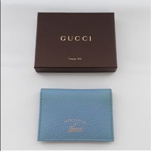 ✨HP✨Authentic GUCCI Swing Card Case